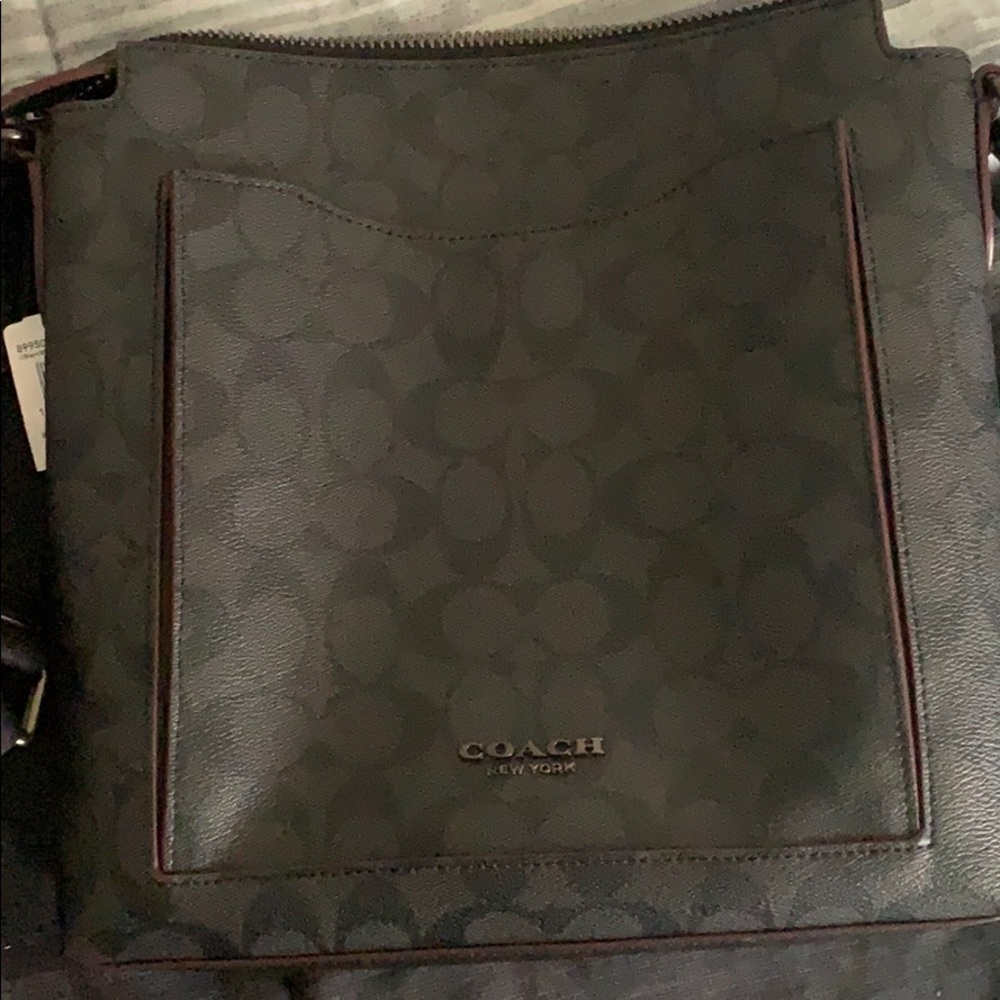 Coach CrossBody - Picture 2 of 5